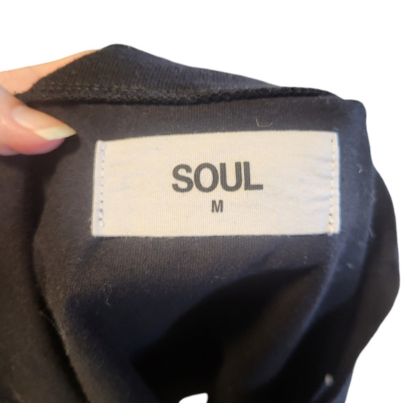 Soul cycle black sleeveless crop top, size medium - Picture 3 of 4